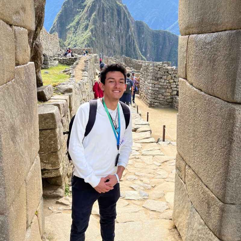Leo in Peru 4