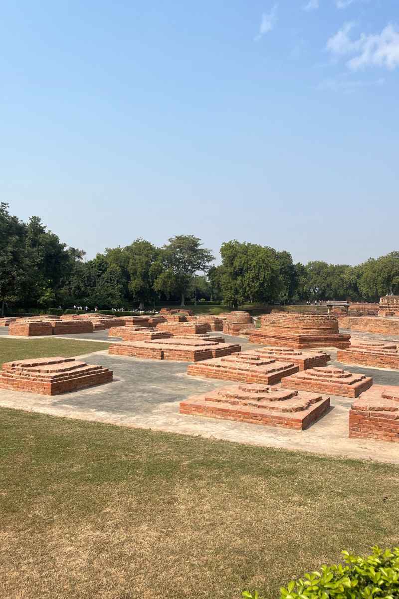 Varanasi Park Ruins Varanasi Park Ruins