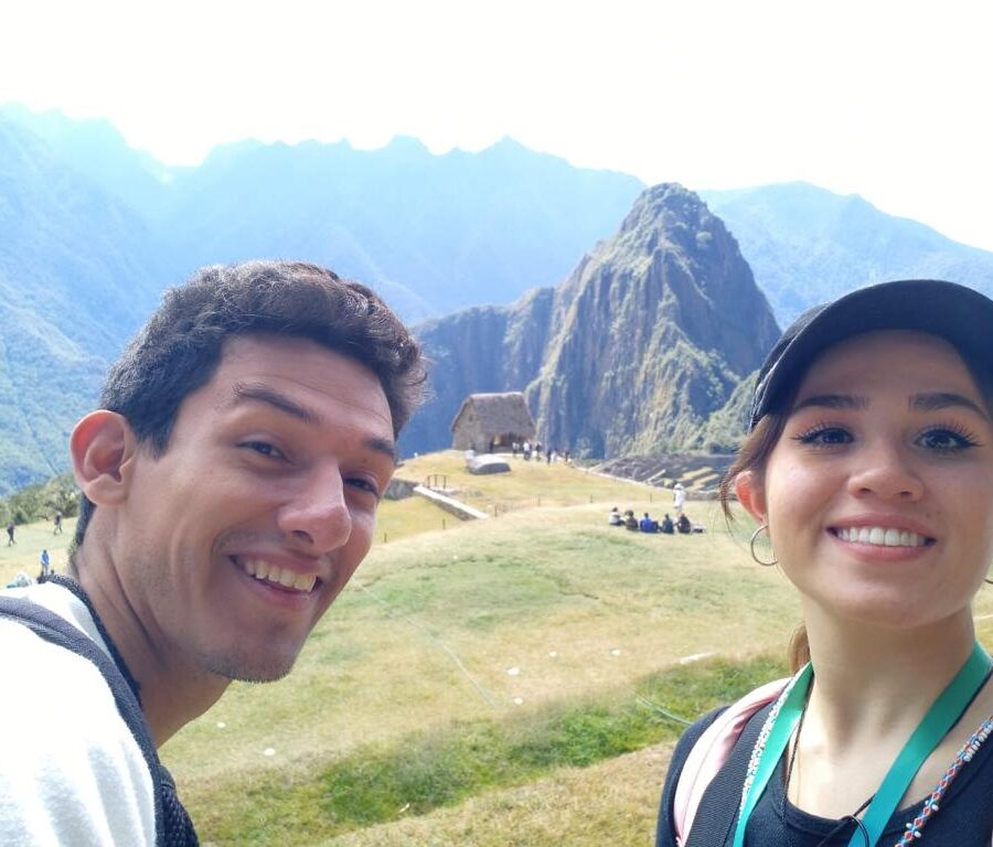 Karla and Leo in Machu Pichu 4